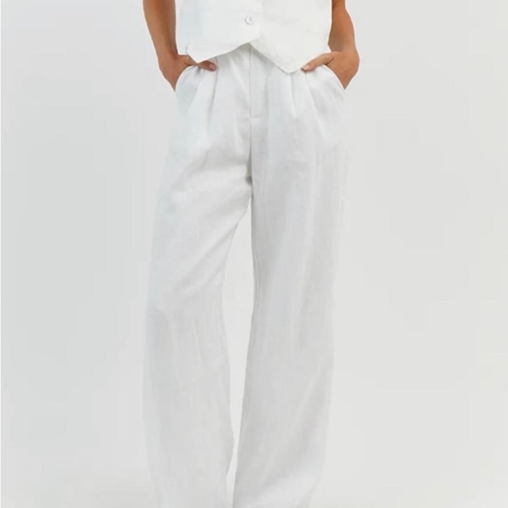 DISSH white linen pants Size 2, AUS 8, NWT